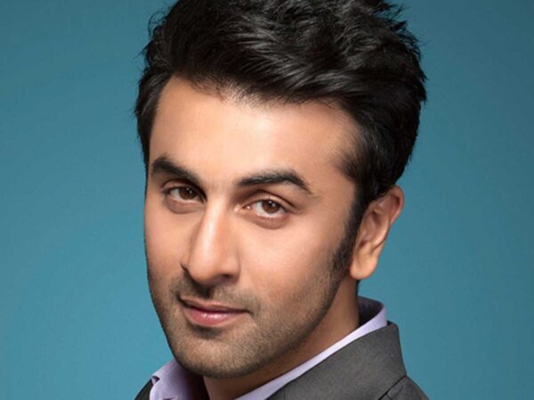 Ranbir Kapoor Net Worth 2021 – Income, Salary, Assets, Award