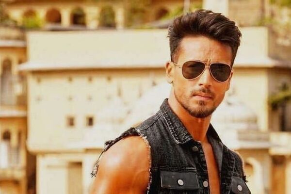 Tiger Shroff Net Worth 2021 – Car, Salary, Income, Award, Bio